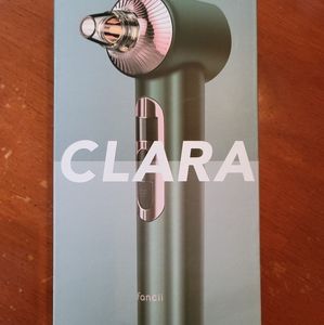 Fancii & Co Clara Microdermabrasion Tool